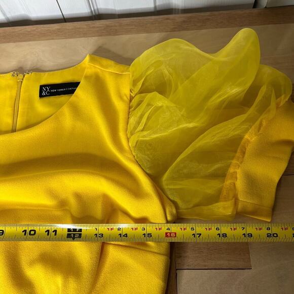 NY & Co. Women's Organza-Sleeve Sheath Dress in Yellow Magic Crepe Size Small - Picture 8 of 10